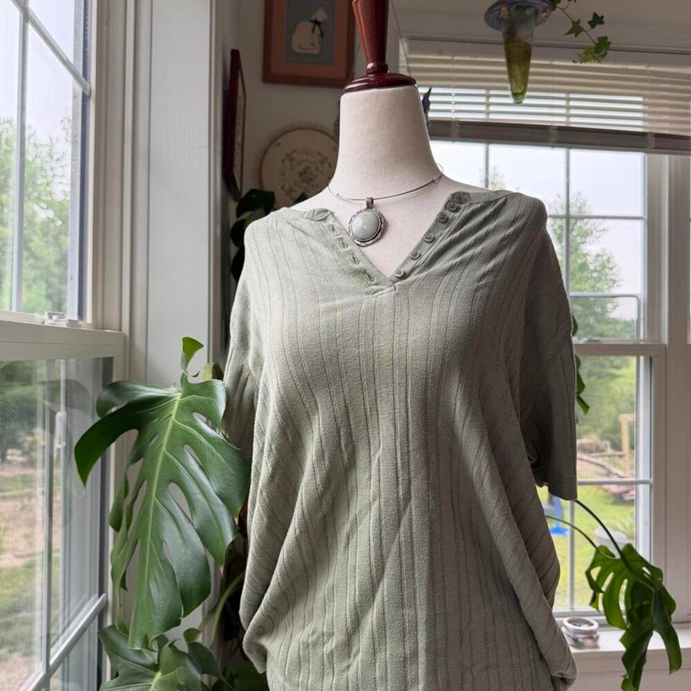 Vintage Fashion Bug Ribbed Green Henley T-Shirt Medium